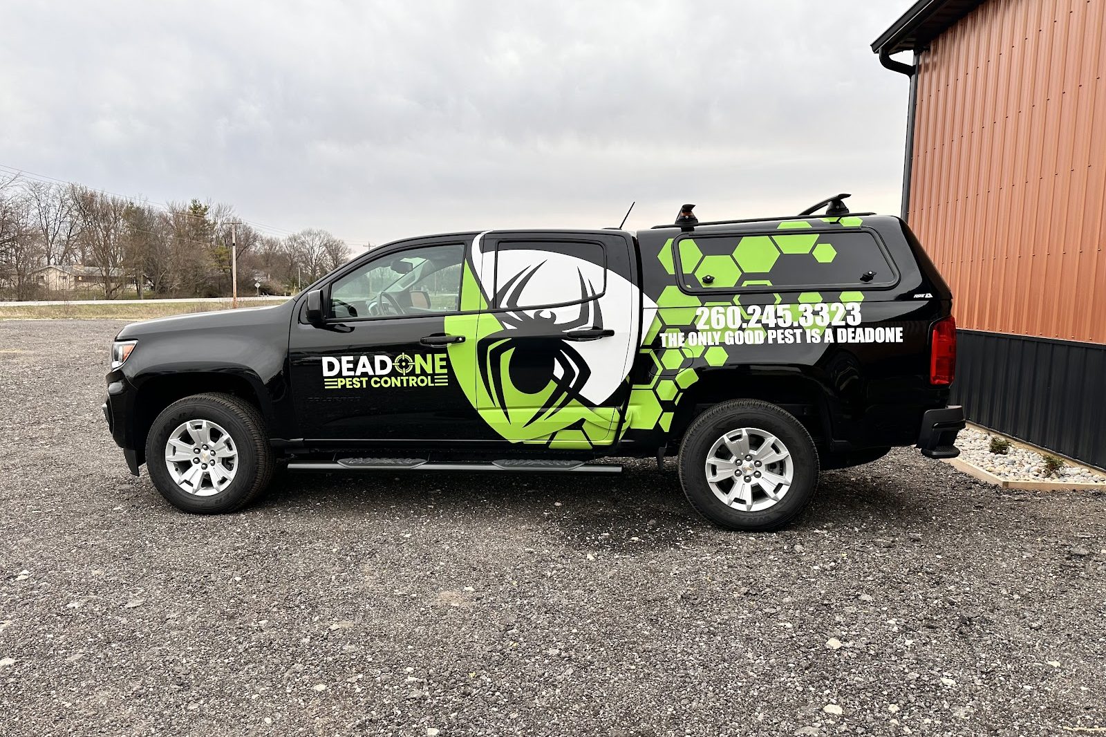 DeadOne Pest Control service truck in Fort Wayne, IN